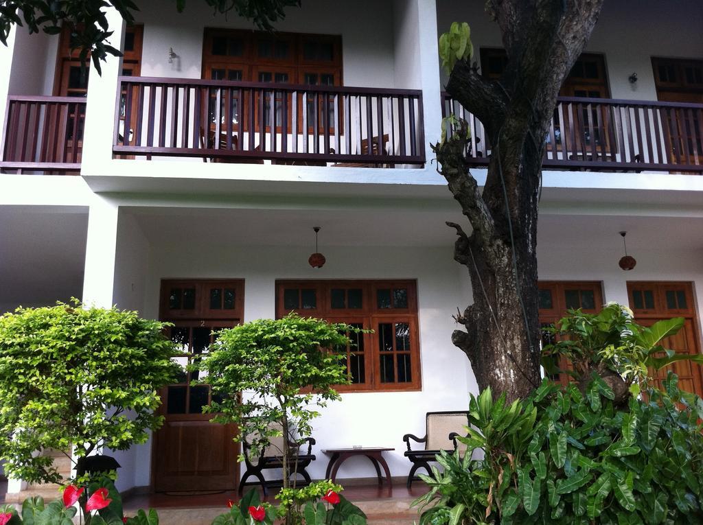 Little Paradise Tourist Guest House And Holiday Home Holambra Exterior foto